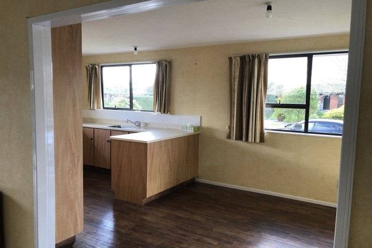 Photo of property in 22 Chippendale Crescent, Highbury, Palmerston North, 4412