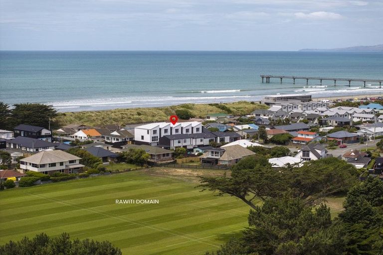 Photo of property in 5/12 Lonsdale Street, New Brighton, Christchurch, 8083