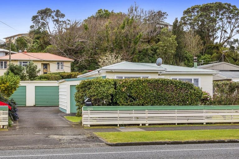 Photo of property in 205 Ngamotu Road, Spotswood, New Plymouth, 4310