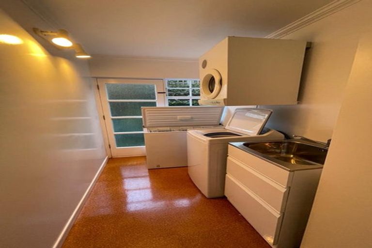 Photo of property in 22 Vista Crescent, Glendowie, Auckland, 1071
