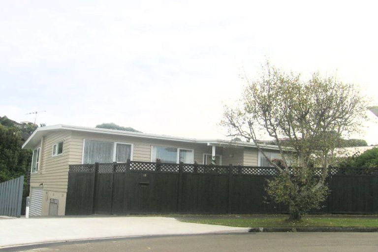 Photo of property in 19 Laurel Grove, Maungaraki, Lower Hutt, 5010