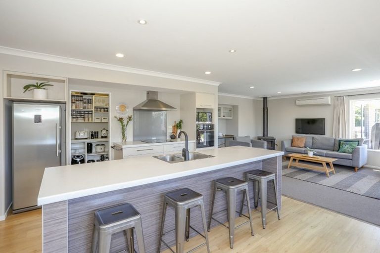 Photo of property in 21 Jacqueline Drive, West Melton, 7618