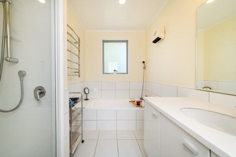 Photo of property in 29 Cavendish Crescent, Awapuni, Palmerston North, 4412