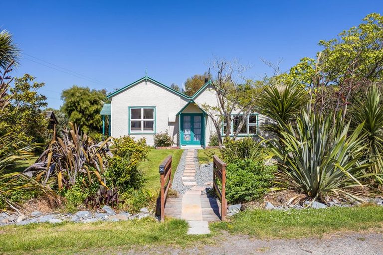 Photo of property in 395 Rangiora Leithfield Road, Sefton, Rangiora, 7477