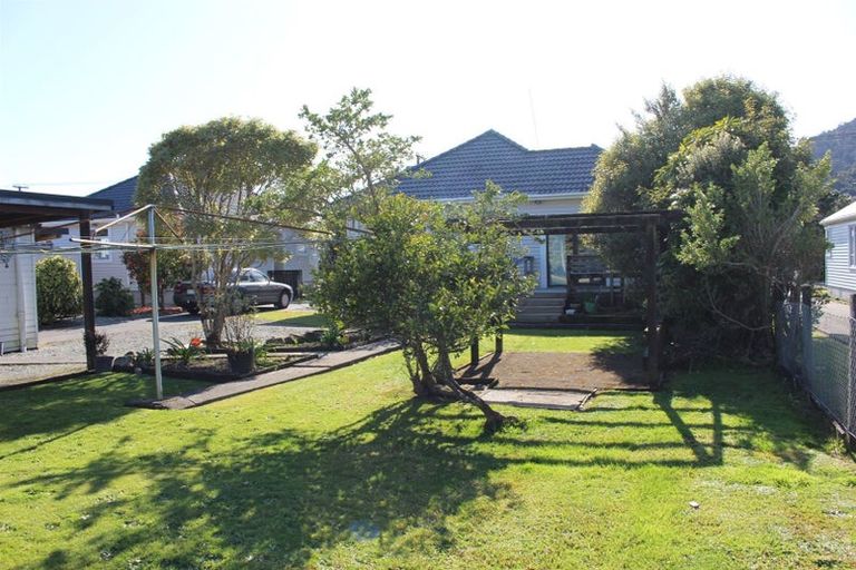 Photo of property in 40 Monro Street, Cobden, Greymouth, 7802