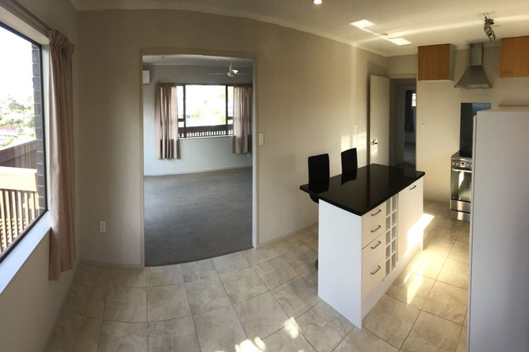 Photo of property in 29a Stanmore Bay Road, Stanmore Bay, Whangaparaoa, 0932