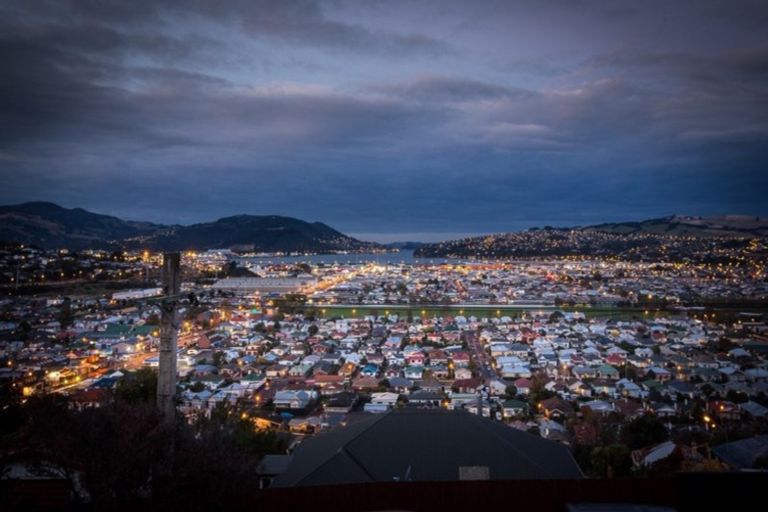 Photo of property in 18 Bangor Terrace, Kew, Dunedin, 9012