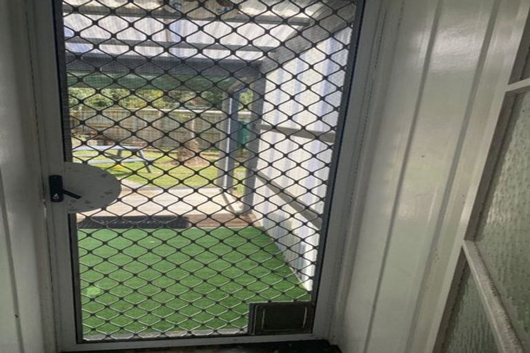 Photo of property in 2/32 Otaika Road, Woodhill, Whangarei, 0110