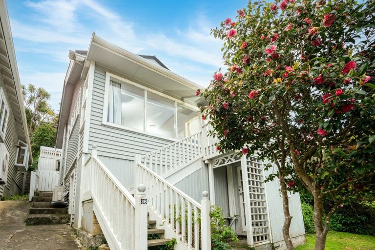 Photo of property in 36 Tavistock Road, Melrose, Wellington, 6023