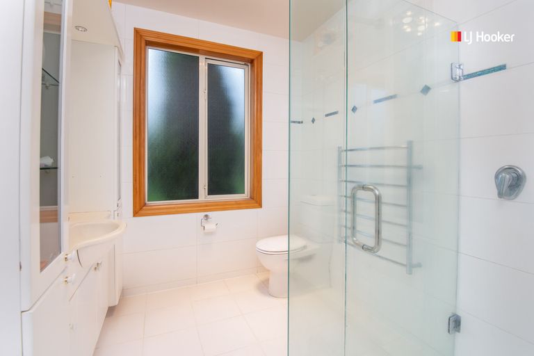 Photo of property in 38 Braeside, Kinmont Park, Mosgiel, 9024