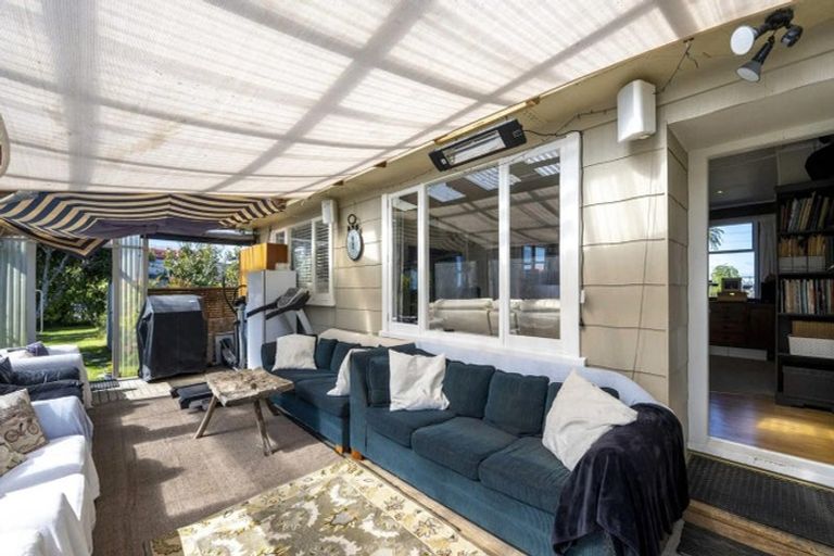 Photo of property in 2 Scott Road, Hobsonville, Auckland, 0616