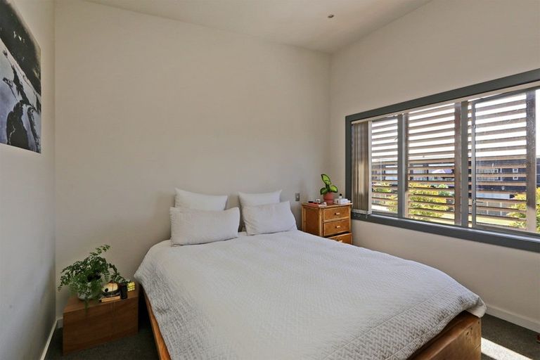 Photo of property in The Terraces, 11/9 Humber Street, Pandora, Napier, 4110