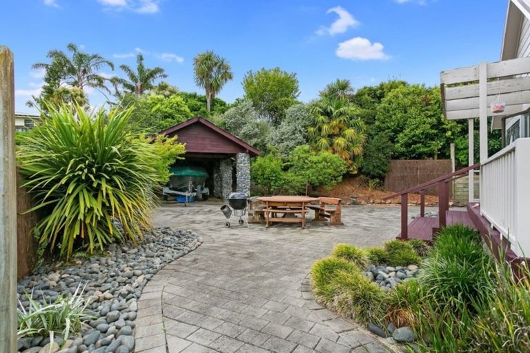 Photo of property in 28 Sheridan Crescent, Leamington, Cambridge, 3432