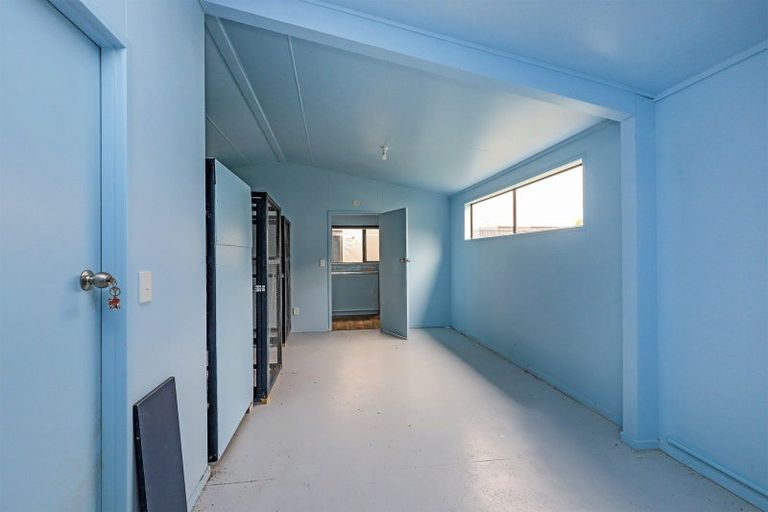 Photo of property in 24 Jervois Road, Jervoistown, Napier, 4112