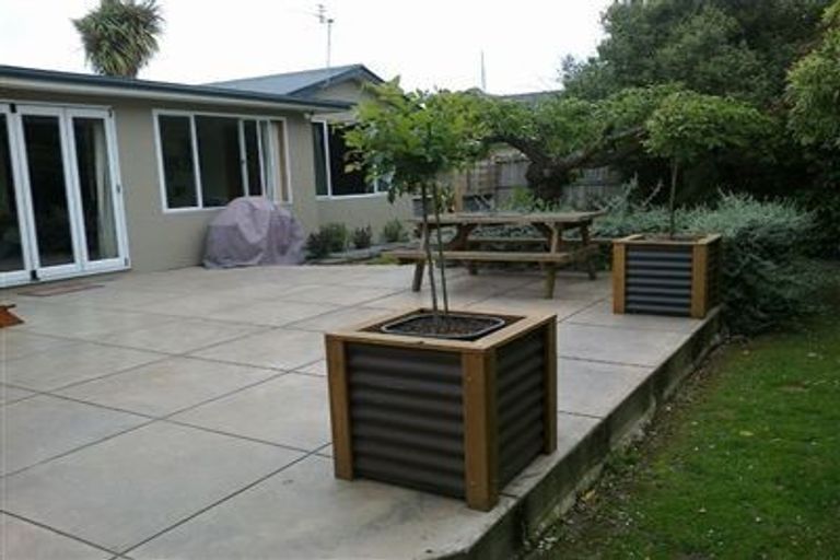 Photo of property in 40 Blackett Street, Rangiora, 7400