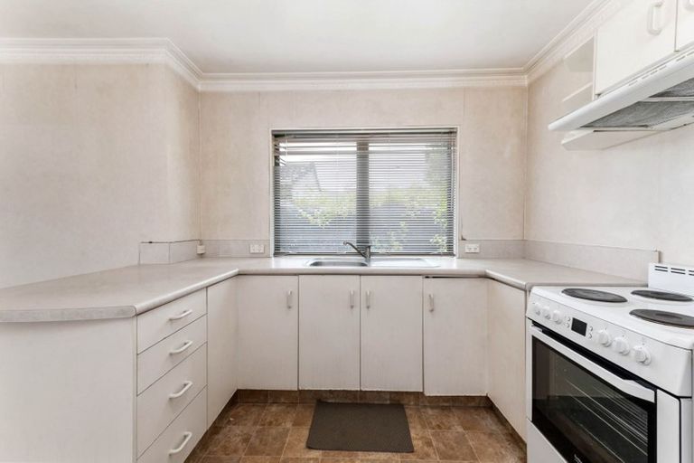 Photo of property in 1/11 Mckee Avenue, Fenton Park, Rotorua, 3010