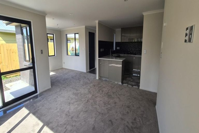 Photo of property in 10b Cambridge Road, Manurewa, Auckland, 2102