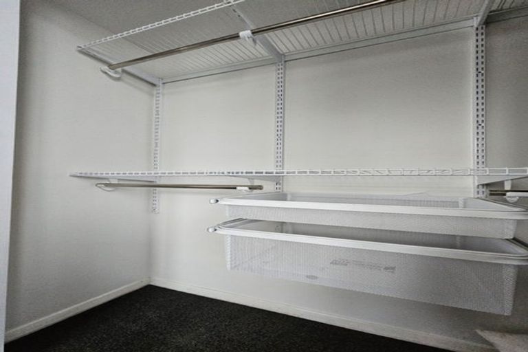 Photo of property in 28 Beauchamp Street, Tawa, Wellington, 5028