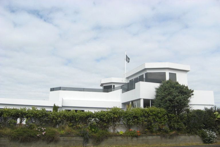 Photo of property in 16/2 Findlay Street, Moturoa, New Plymouth, 4310