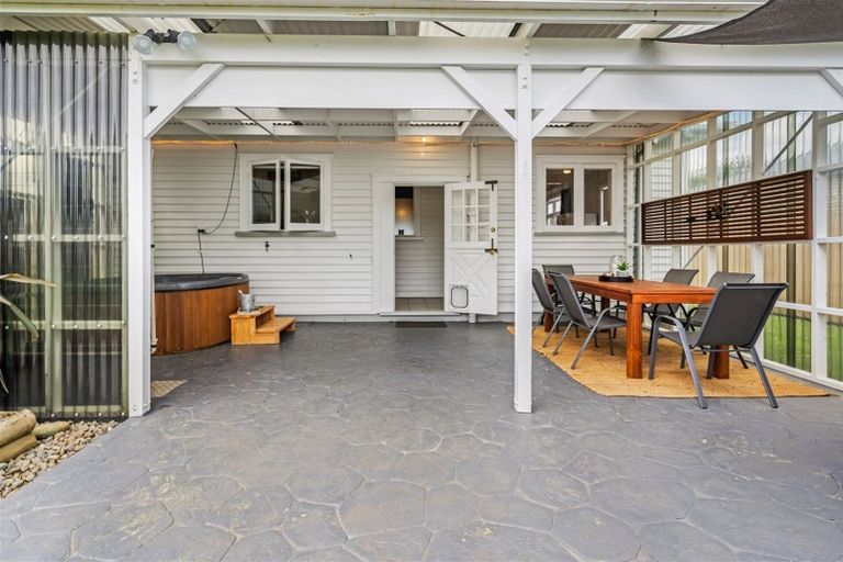 Photo of property in 42 Pukeatua Road, Maungatapere, Whangarei, 0179