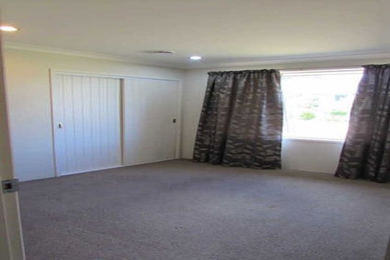 Photo of property in 52 Ngawhatu Road, Stoke, Nelson, 7011