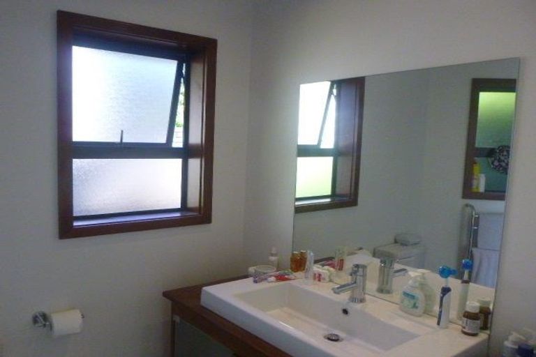 Photo of property in 141b Seatoun Heights Road, Miramar, Wellington, 6022