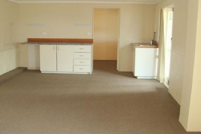 Photo of property in 89 Waimumu Road, Massey, Auckland, 0614
