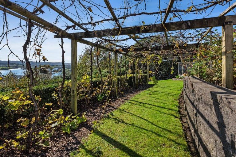 Photo of property in 76 Brick Bay Drive, Sandspit, Warkworth, 0982