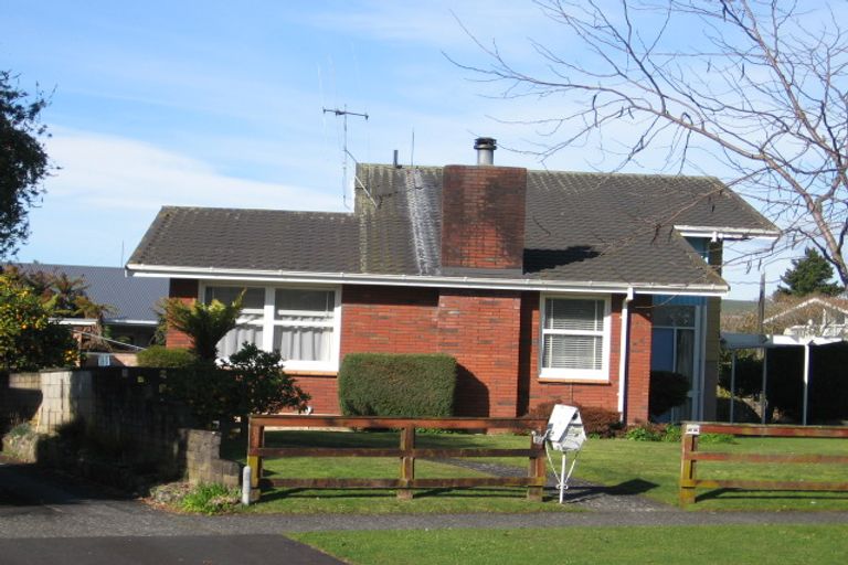 Photo of property in 12 Garden Heights Avenue, Glenview, Hamilton, 3206