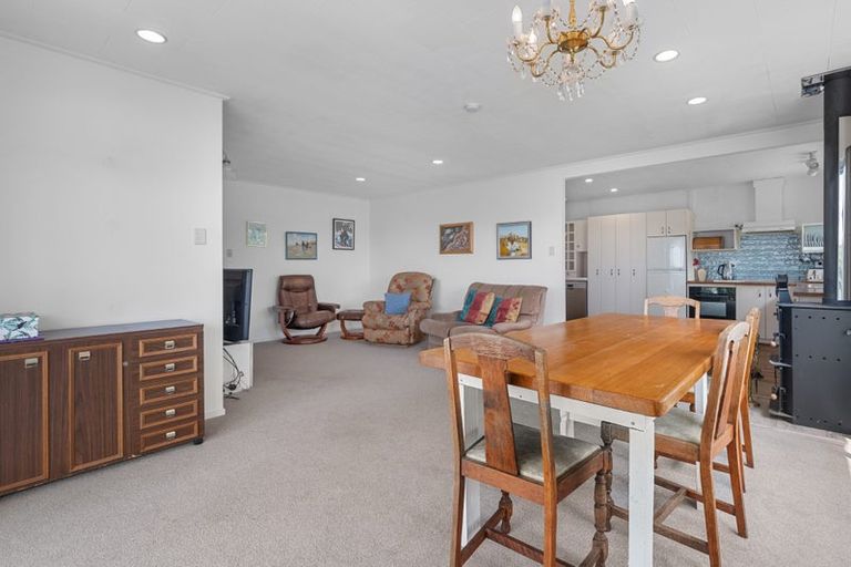 Photo of property in 2 Knox Place, Greerton, Tauranga, 3112