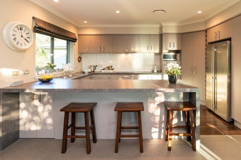 Photo of property in 17 Fairway Oaks Drive, Waikanae Beach, Waikanae, 5036