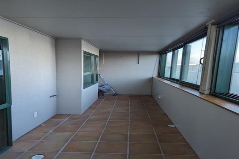 Photo of property in 1e/25 Maclean Street, Paraparaumu Beach, Paraparaumu, 5032