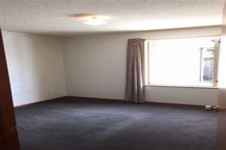 Photo of property in 2/66 Martin Avenue, Beckenham, Christchurch, 8023