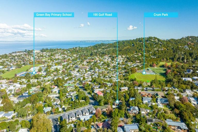 Photo of property in 195 Golf Road, Titirangi, Auckland, 0604