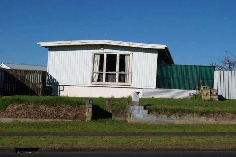 Photo of property in 294 Buckland Road, Mangere East, Auckland, 2024