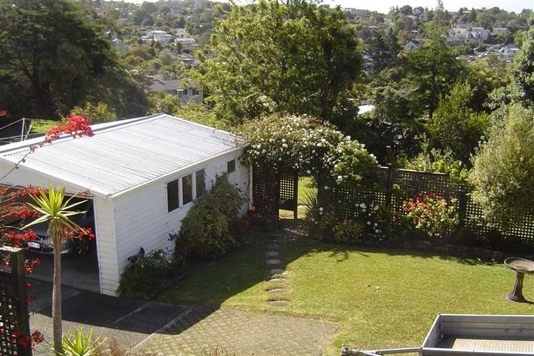 Photo of property in 5 Acacia Road, Torbay, Auckland, 0632