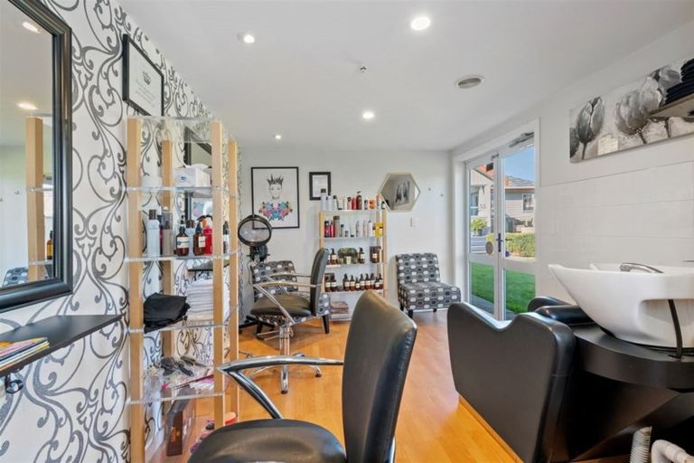 Photo of property in 289 Westminster Street, Mairehau, Christchurch, 8013