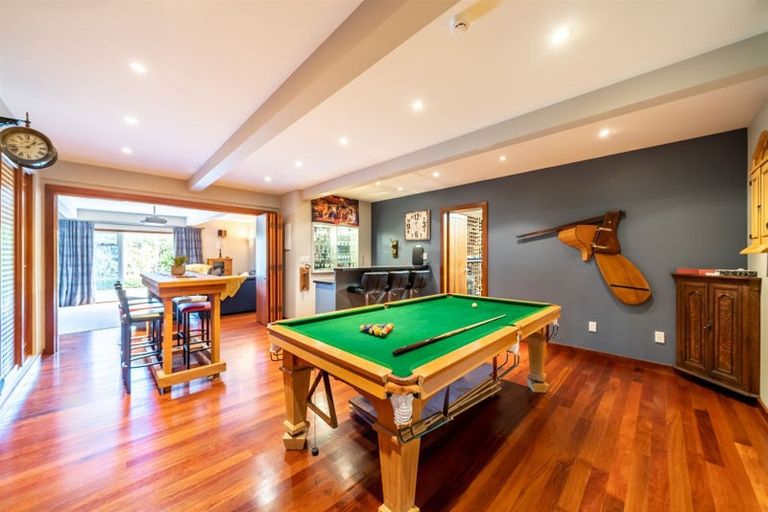 Photo of property in 62 Kiriwai Road, Paremata, Porirua, 5024