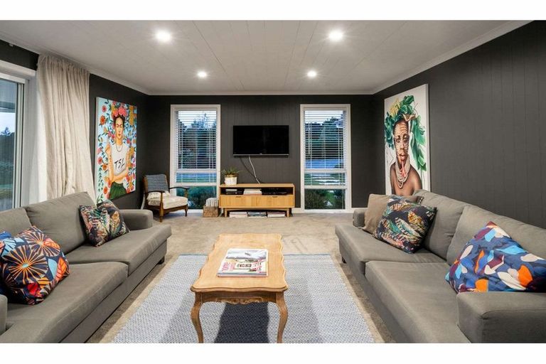 Photo of property in 73d Riddell Road, Kerikeri, 0230