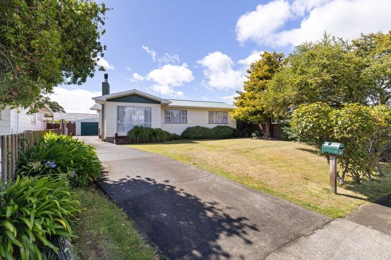 Photo of property in 6 Turakina Street, Westbrook, Palmerston North, 4412