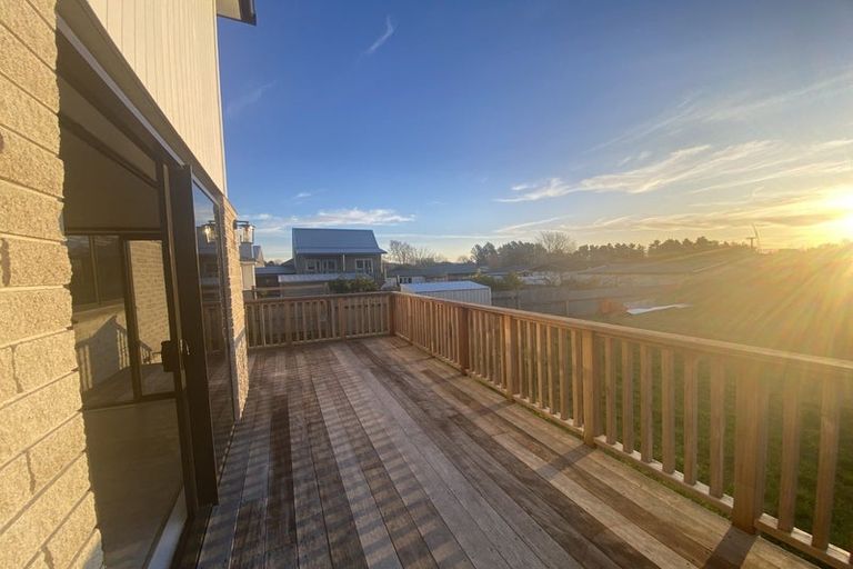 Photo of property in 68 Middle Road, Havelock North, 4130