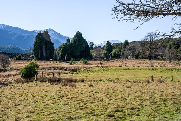 Photo of property in 48a Rata Road, Makarora, Wanaka, 9382