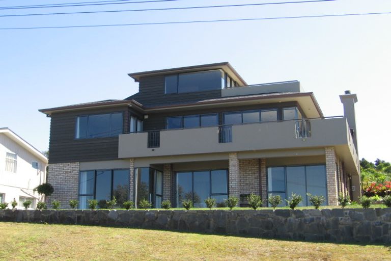 Photo of property in 24a Oban Road, Browns Bay, Auckland, 0630