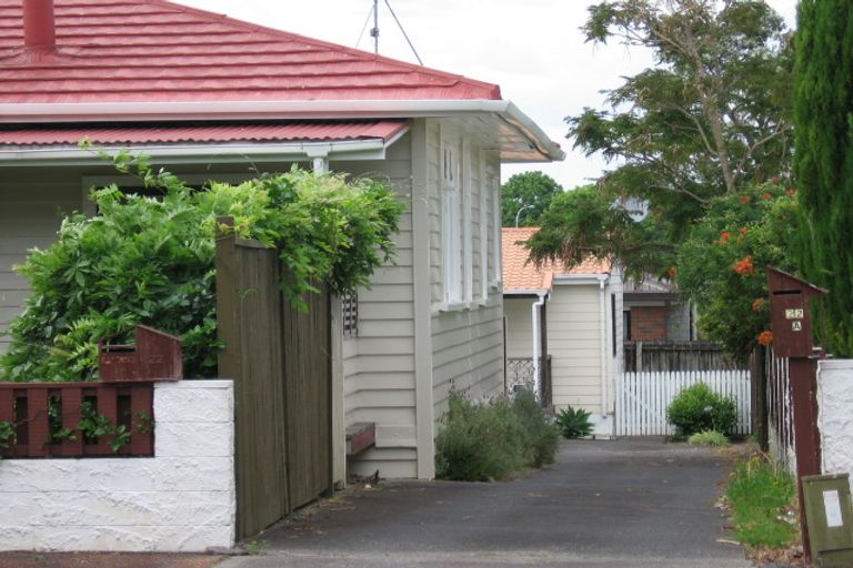 Photo of property in 22 Alberta Street, Point Chevalier, Auckland, 1022