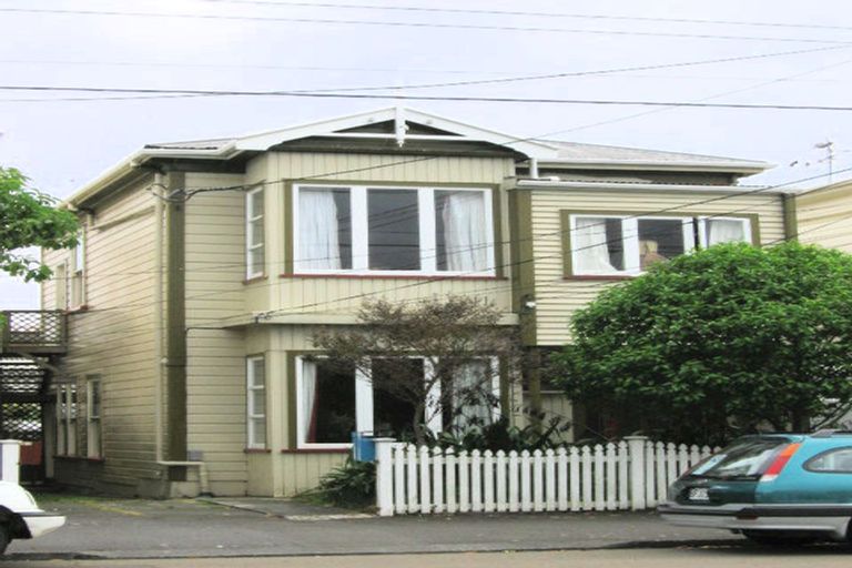 Photo of property in 13 Roy Street, Newtown, Wellington, 6021