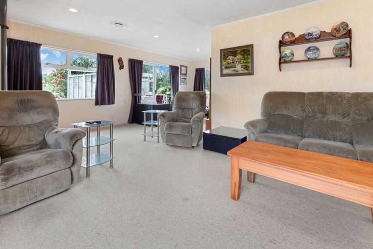 Photo of property in 119 Bawden Road, Dairy Flat, Albany, 0792