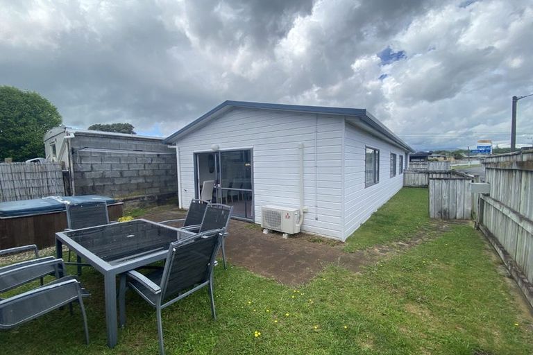 Photo of property in 1 Barry Street, Ferndale, New Plymouth, 4310
