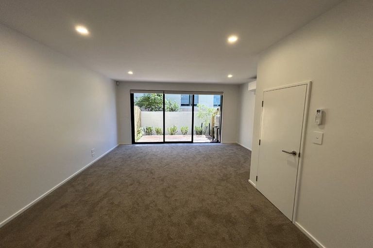 Photo of property in 2/894 Colombo Street, Christchurch Central, Christchurch, 8013