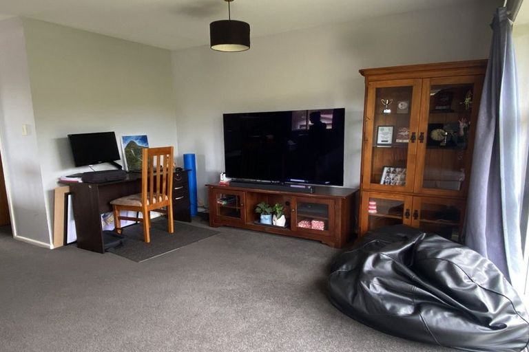 Photo of property in 2/3 Meadow Street, Papanui, Christchurch, 8052