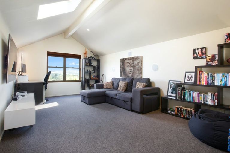 Photo of property in 407 Grays Road, Pauatahanui, Porirua, 5381